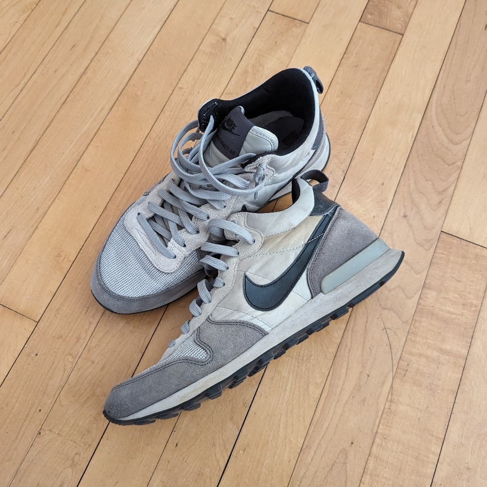 Nike Internationalist Mid, Grey
